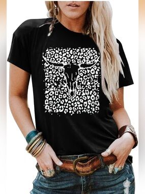 Tee White Leopard & Bull Skull Graphic Boho Cow girl nwot